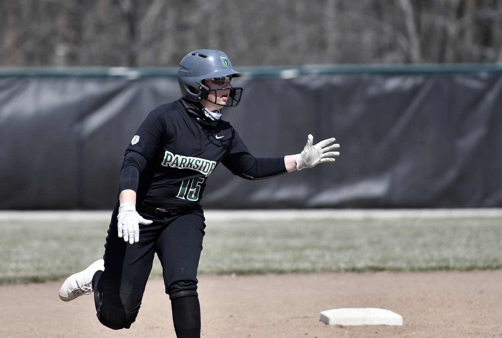 UWP VS DAVENPORT SOFTBALL